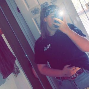 Meet your Posher, Madison